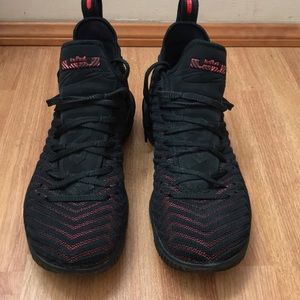 Lebron 16 Fresh Bred